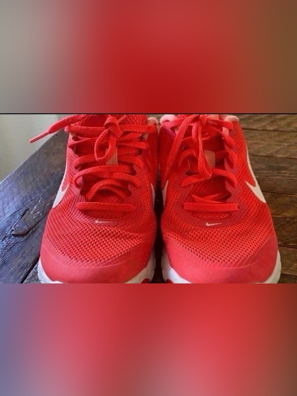 Women’s Nike Shoes (Size 8 1/2)